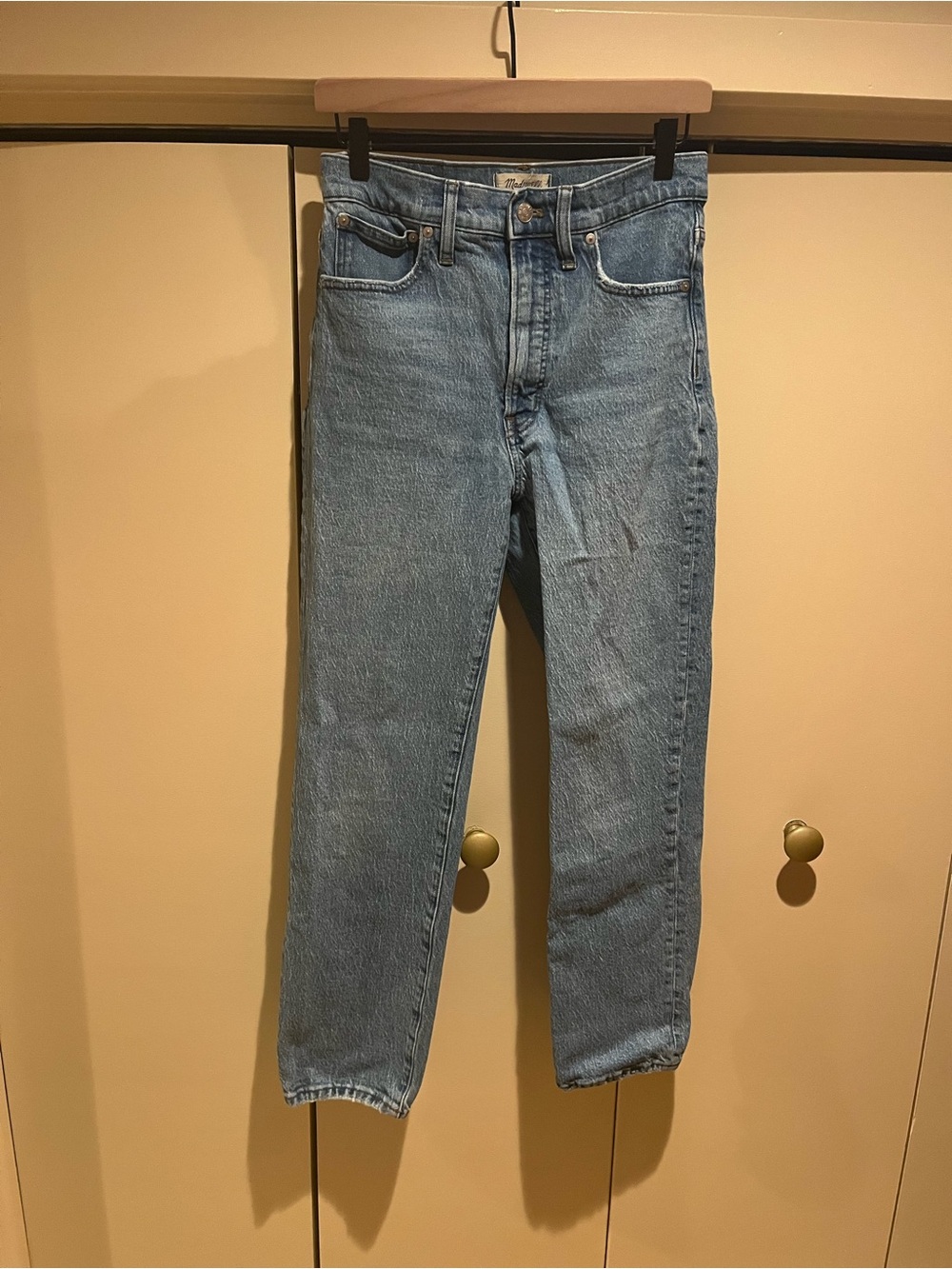 Madewell 90s style light wash mom jeans